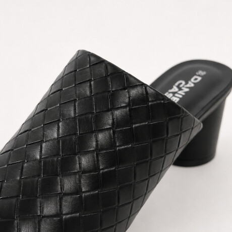 ZUECO LAWA Negro