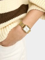 Reloj Cuadrado Malla Metálica De Acero dorado