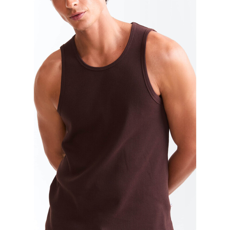 CAMISETA REGATA MASC MARROM ESCURO