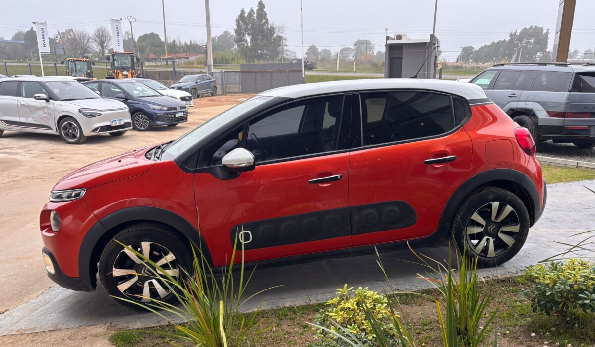 Citroen C3 Shine 1.2 - 2018 Citroen C3 Shine 1.2 - 2018