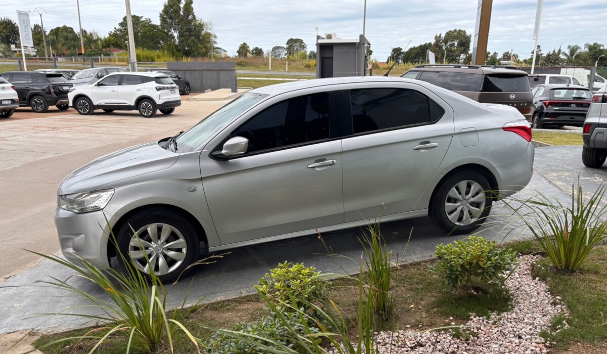 Citroen C-Elysse N1 1.2 - 2016 Citroen C-Elysse N1 1.2 - 2016