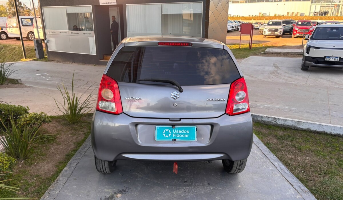 Suzuki Celerio Extra Full - 2014 Suzuki Celerio Extra Full - 2014