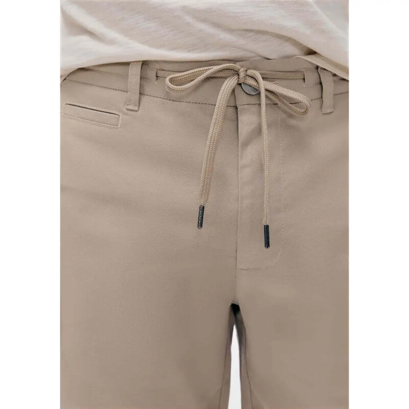 BERMUDA MASC MARROM CLARO