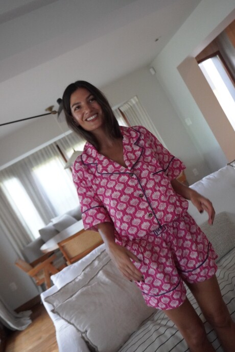 Late Check Out Pijama Corto Rosado