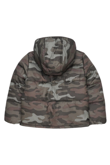 Campera resistente al agua, diseño camo. Talles 2-4T Sin color