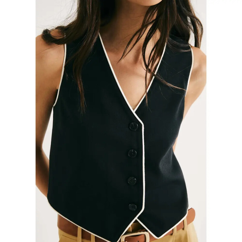 COLETE FEM PRETO