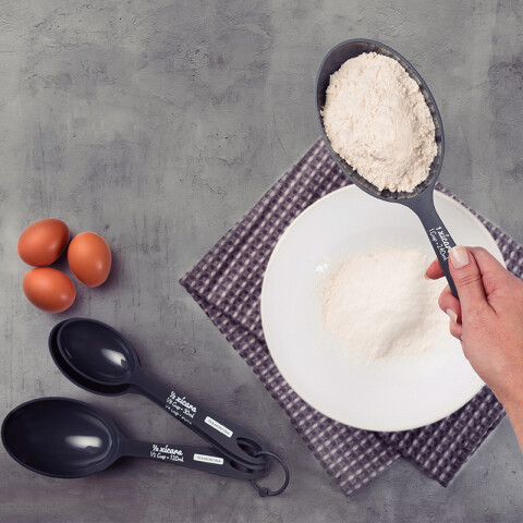 Juego de medidores de tazas 4 piezas "utilita" TR7542