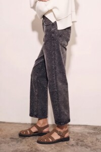 Jean Recto Apliques Negro