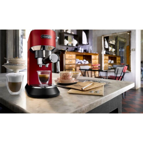 Cafetera Expresso con Bomba 15 bares Delonghi EC685.R. Cafetera Expresso con Bomba 15 bares Delonghi EC685.R.