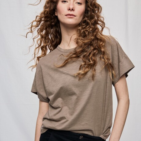 REMERA JANA Visón