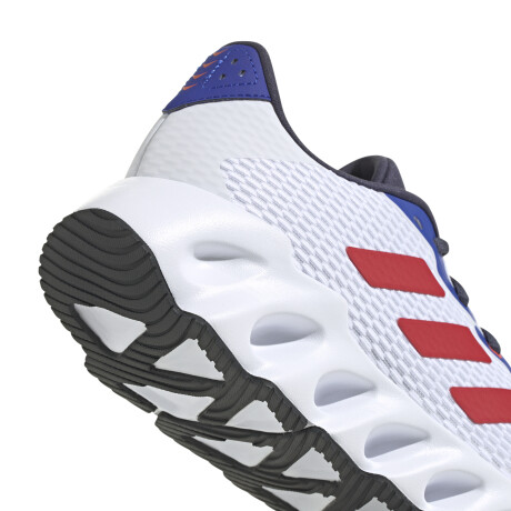 Championes de Hombre Adidas Switch Run Blanco - Azul - Rojo