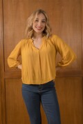 Blusa de Rayón. Mostaza