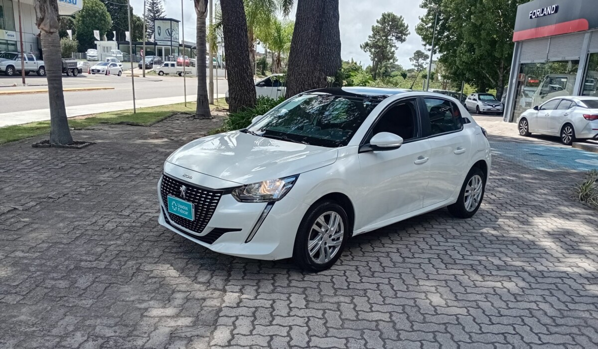 Peugeot 208 Active 1.2 - 2022 Peugeot 208 Active 1.2 - 2022