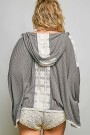 REMERA HOODIE Gris