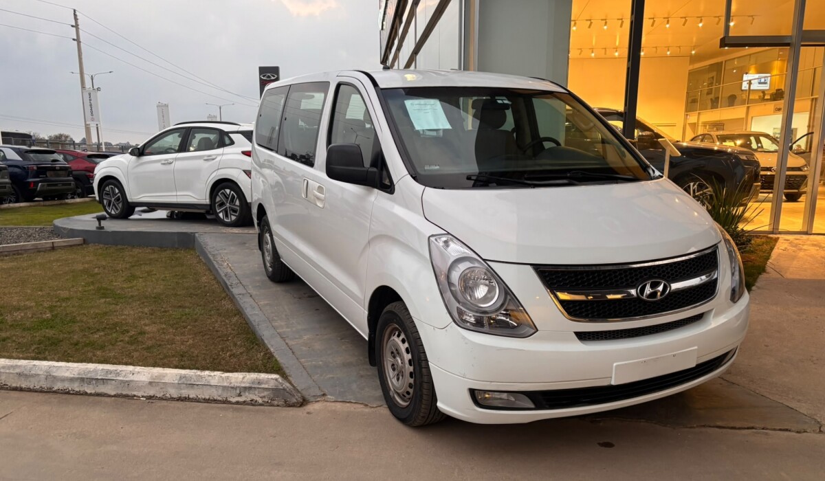 Hyundai H1 Nafta Mbus - 2014 Hyundai H1 Nafta Mbus - 2014