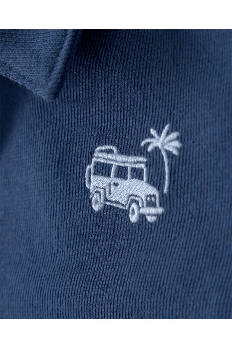 Set dos piezas de algodón, short y remera, azul marino, auto bordado. Talles 2-5T Sin color