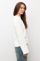 Blusa alamares blanco