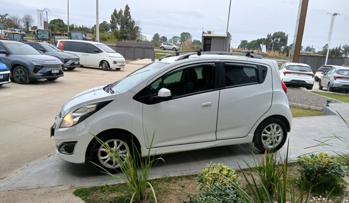 Chevrolet Spark GT - 2014 Chevrolet Spark GT - 2014