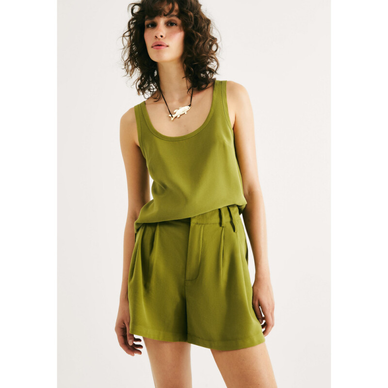 SHORTS FEM VERDE OLIVA