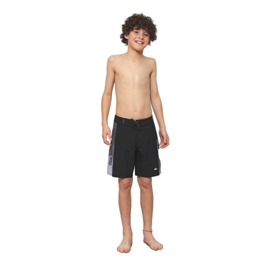 Boardshort Quiksilver de niño Holmes 16" - Negro Boardshort Quiksilver de niño Holmes 16" - Negro