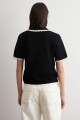 Sweater cuello polo manga corta negro