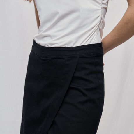 SHORT RUMA Negro