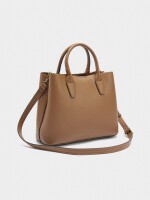 Bolso Tote Con Textura Y Colgante camel