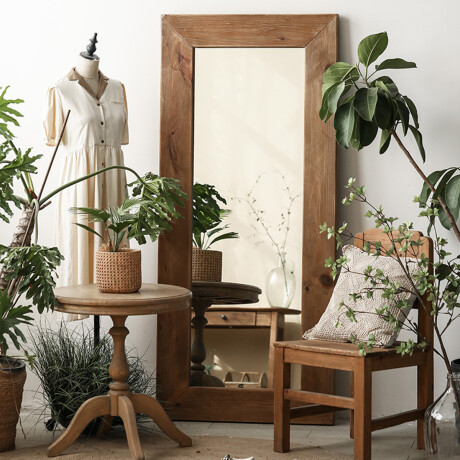 ESPEJO DE PIE MARCO EN MADERA MACIZA - LÍNEA RÚSTICA ESPEJO DE PIE MARCO EN MADERA MACIZA - LÍNEA RÚSTICA