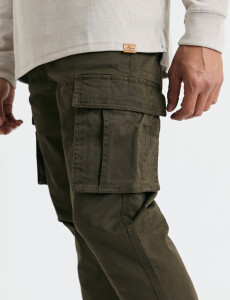 080562 PANTALON HARRY Oliva