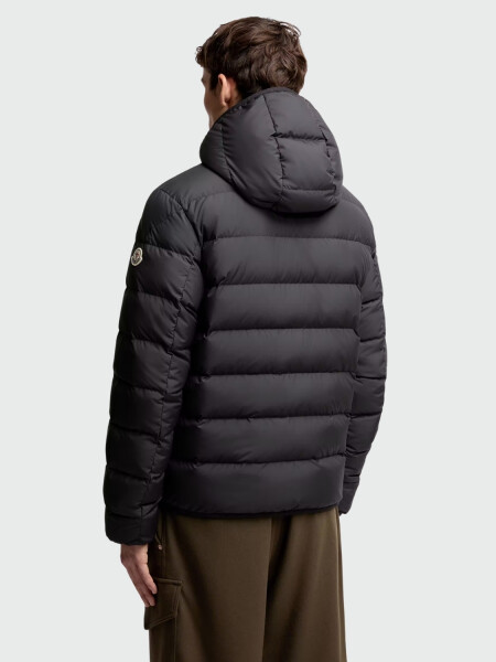 MONCLER - Campera Corta de Plumas Montbrocq Negro
