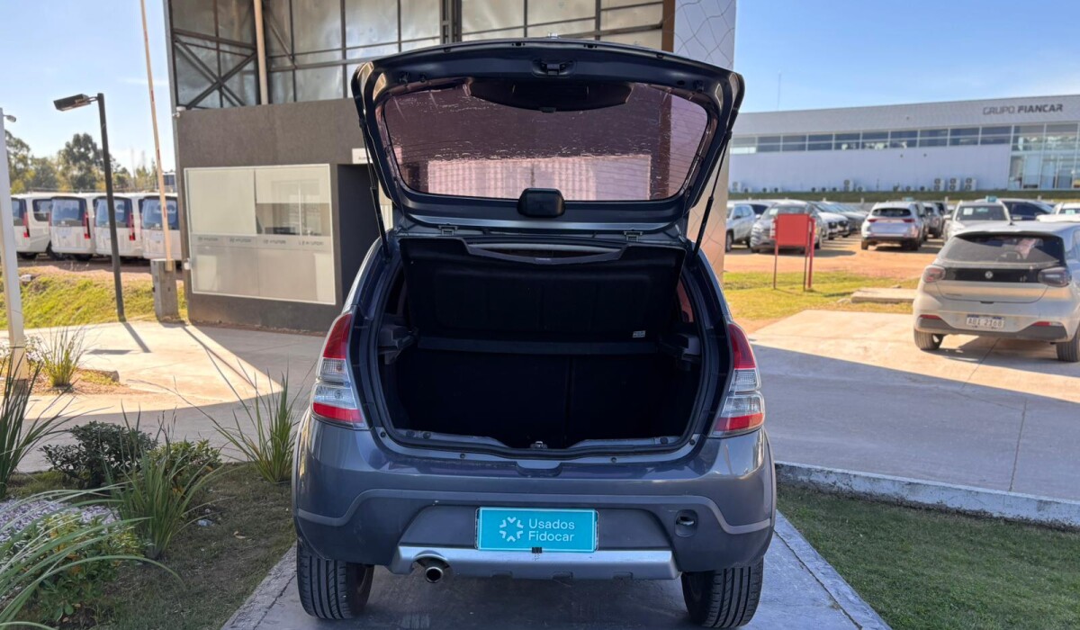 Renault Stepway Privilege - 2014 Renault Stepway Privilege - 2014
