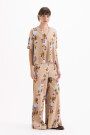 REMERA EAST Beige