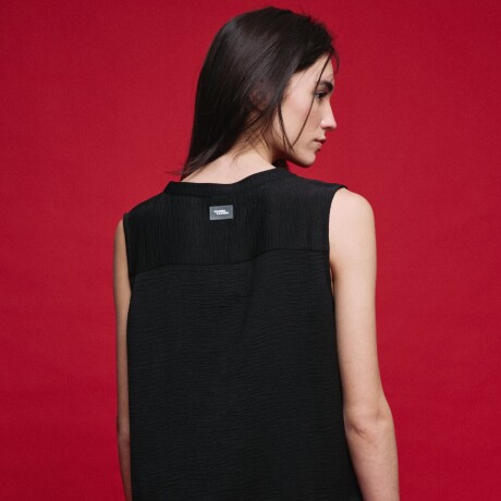 BLUSA NUPA Negro