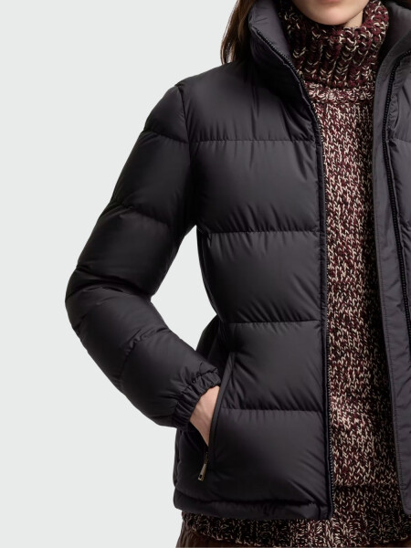 MONCLER - Campera de Plumas Dourbe Negro