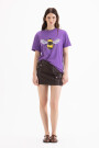 REMERA BEE Violeta