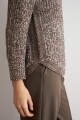Sweater cinta ruedo curvo chocolate