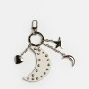 Llavero charm Starry Night en cuero graneado Natural