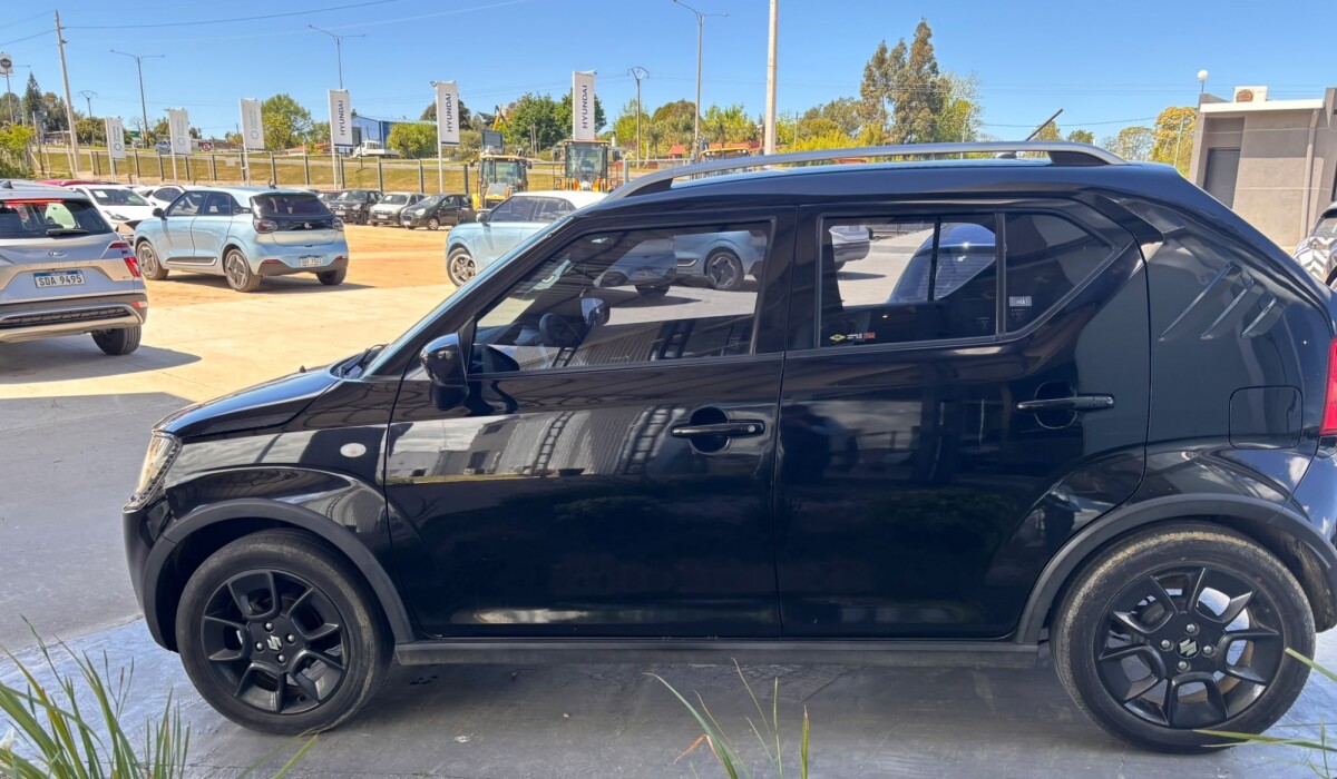 Suzuki Ignis 1.2 GLX - 2017 Suzuki Ignis 1.2 GLX - 2017