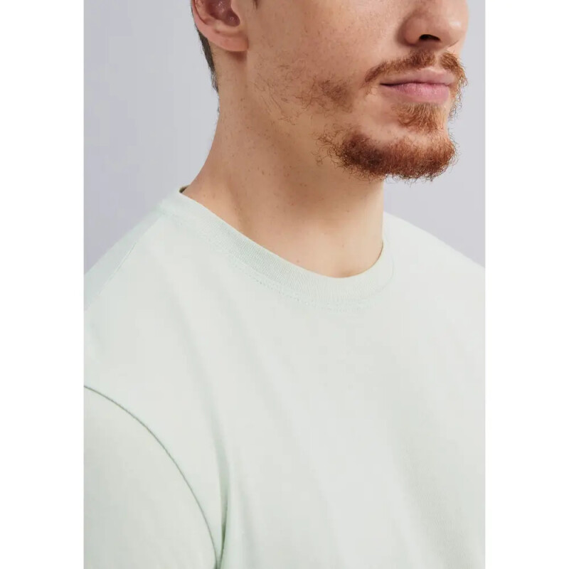 CAMISETA MM MASC VERDE CLARO