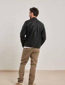 300667 CAMPERA HARRY Negro