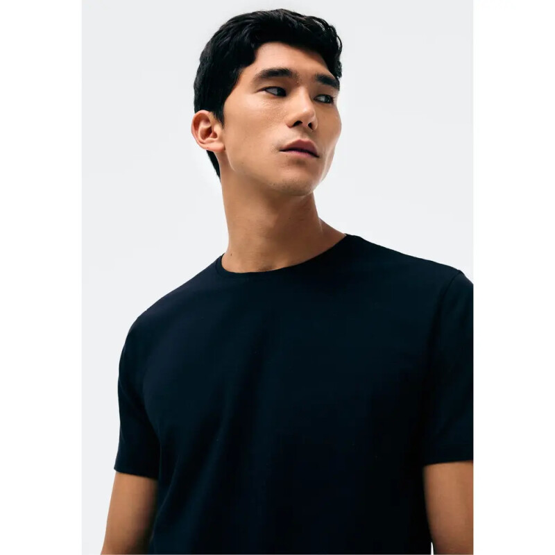 CAMISETA MM MASC PRETO ESCURO