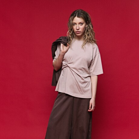 REMERA ELIA Beige