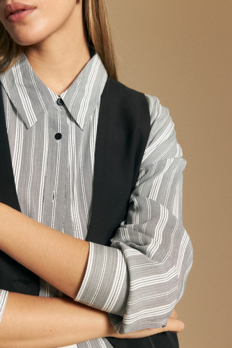 CAMISA ASTRAL Negro/Blanco