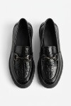 Mocasín audaz negro