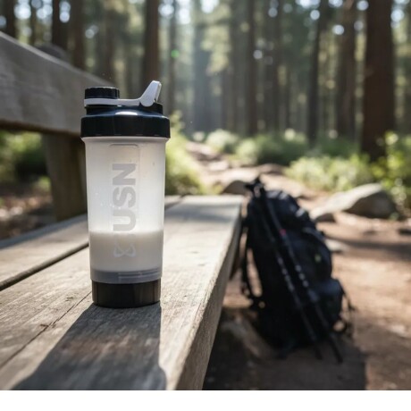 Shaker 650ml USN Color Negro