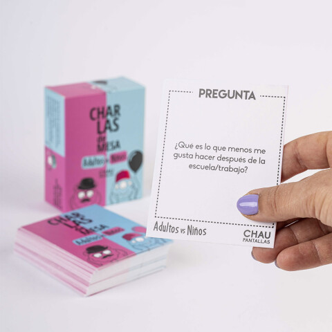 Juego de Preguntas Charlas de Mesa Adultos VS Niños ChauPantallas U