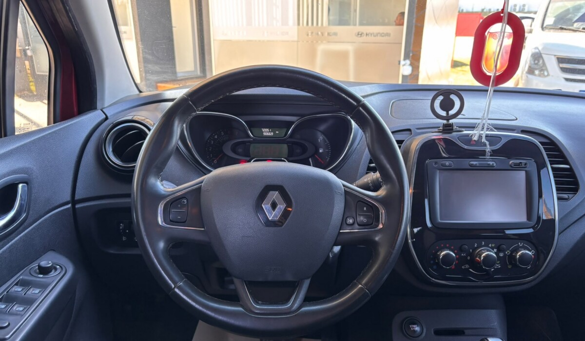Renault Grand Captur Zen AT - 2018 Renault Grand Captur Zen AT - 2018