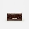 Billetera Darla en cuero grabado big croco Marron