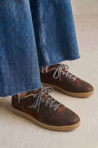 Zapatilla Cuero Marron