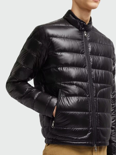 MONCLER - CAMPERA CORTA ACORUS DE PLUMAS Negro